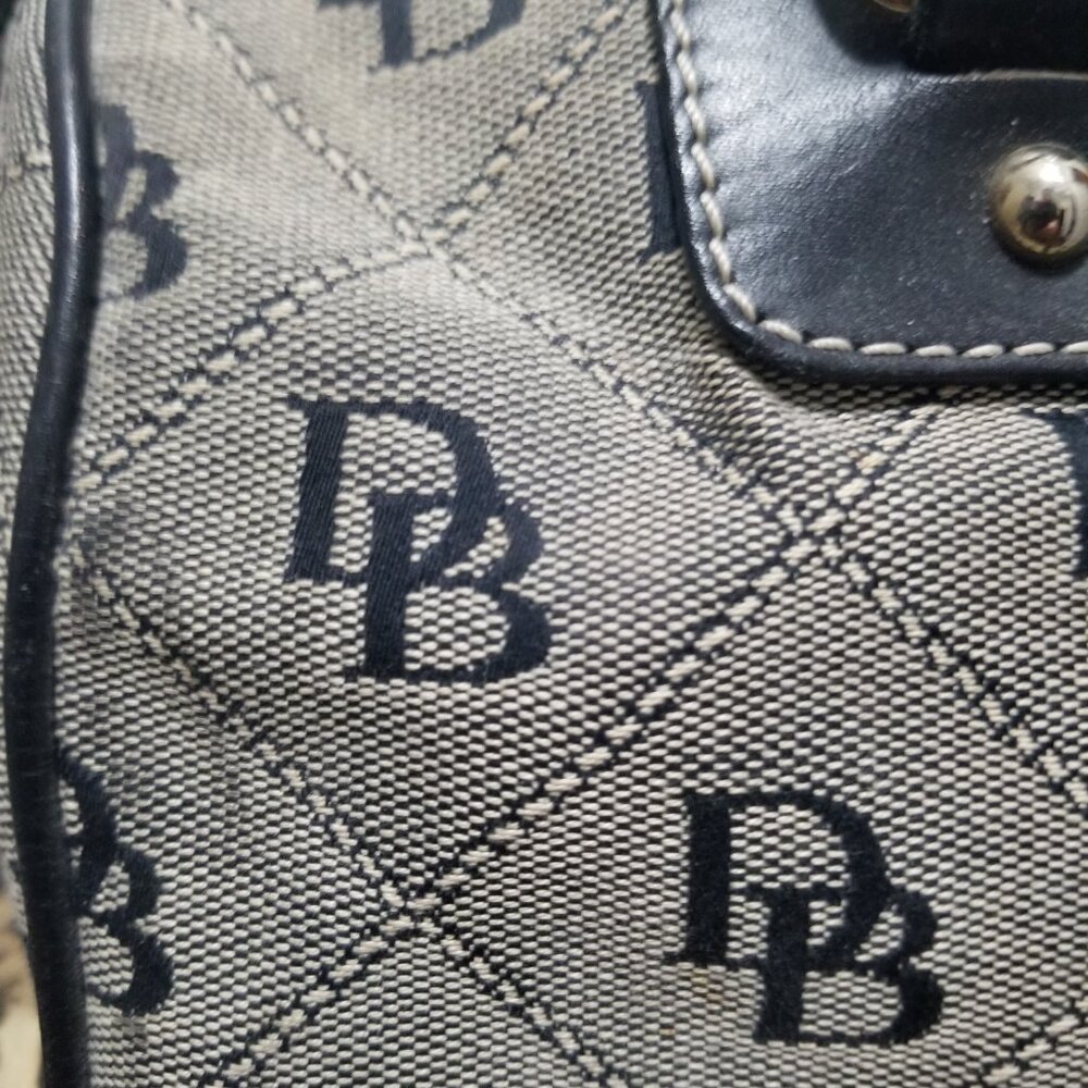 Sale! Classic Dooney & Bourke Vintage Domed Tassel Mini Satchel - Picture 6 of 10